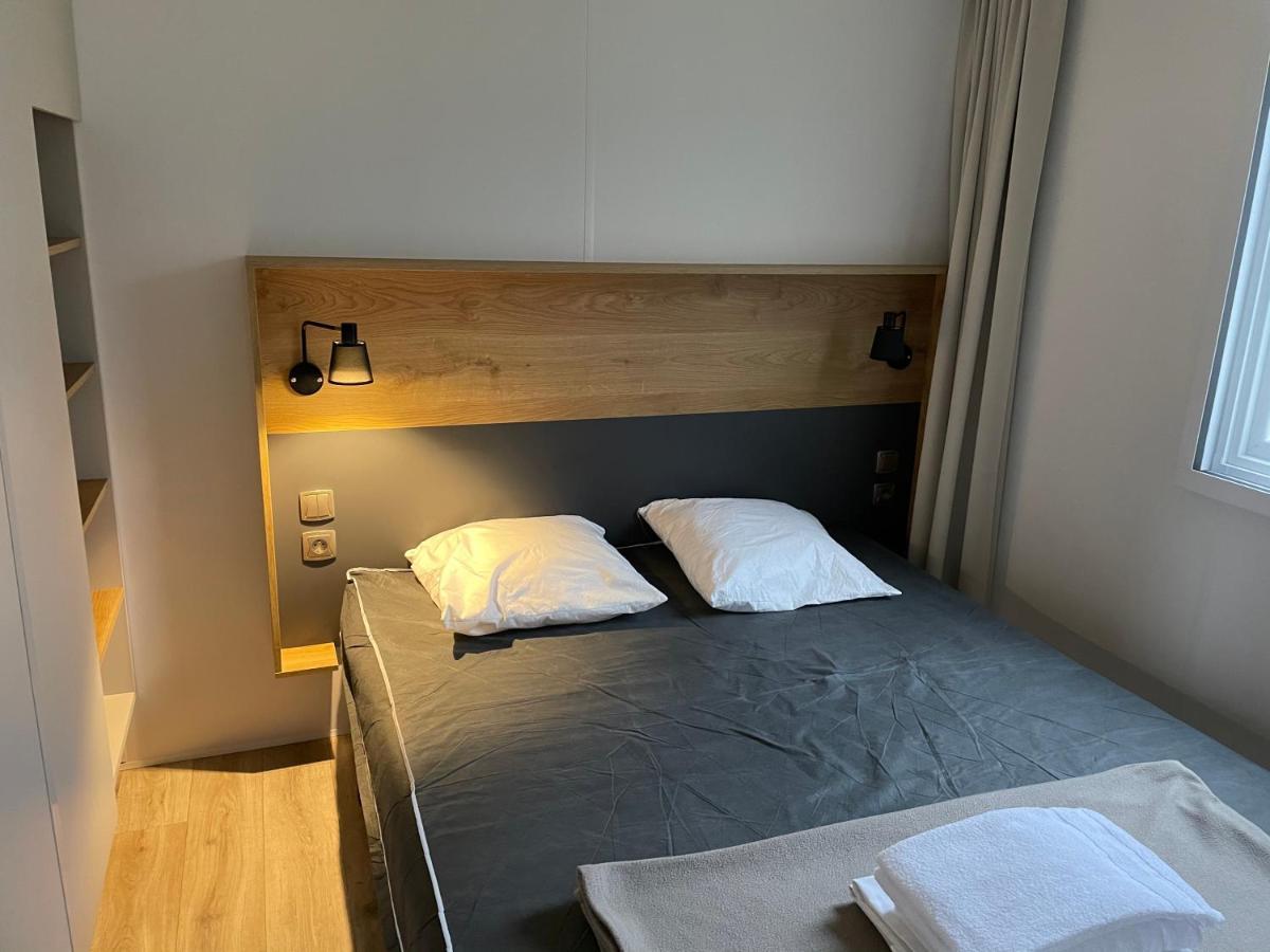 Mobilhome Tout Confort R10 Domaine De Lanniron Quimper Buitenkant foto