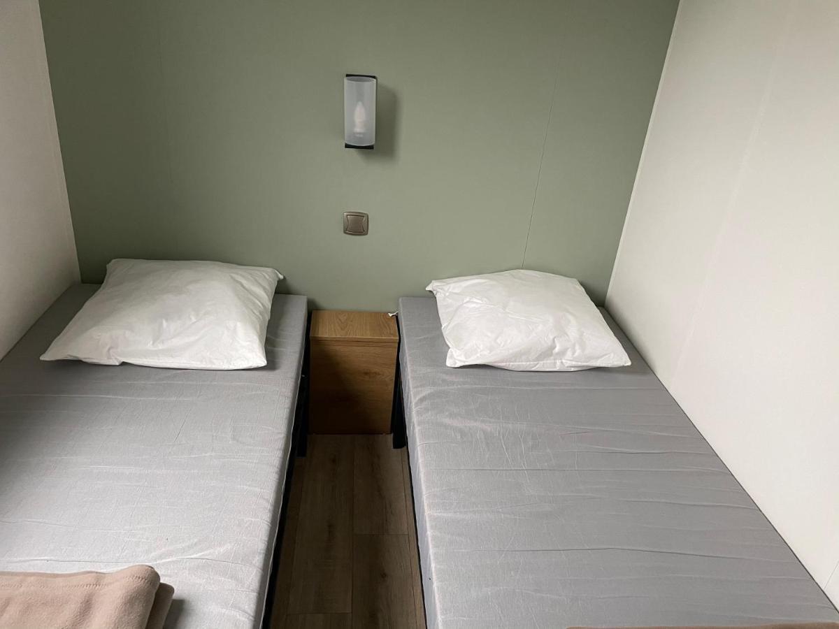 Mobilhome Tout Confort R10 Domaine De Lanniron Quimper Buitenkant foto